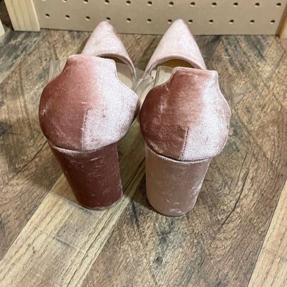 Quips Pink Size‎ 9 velvet heels 👠 - Picture 6 of 9